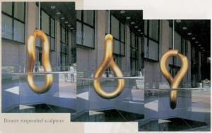 Bronce suspended skculpture