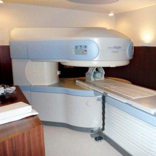 An open style, cutting edge MRI Scanner